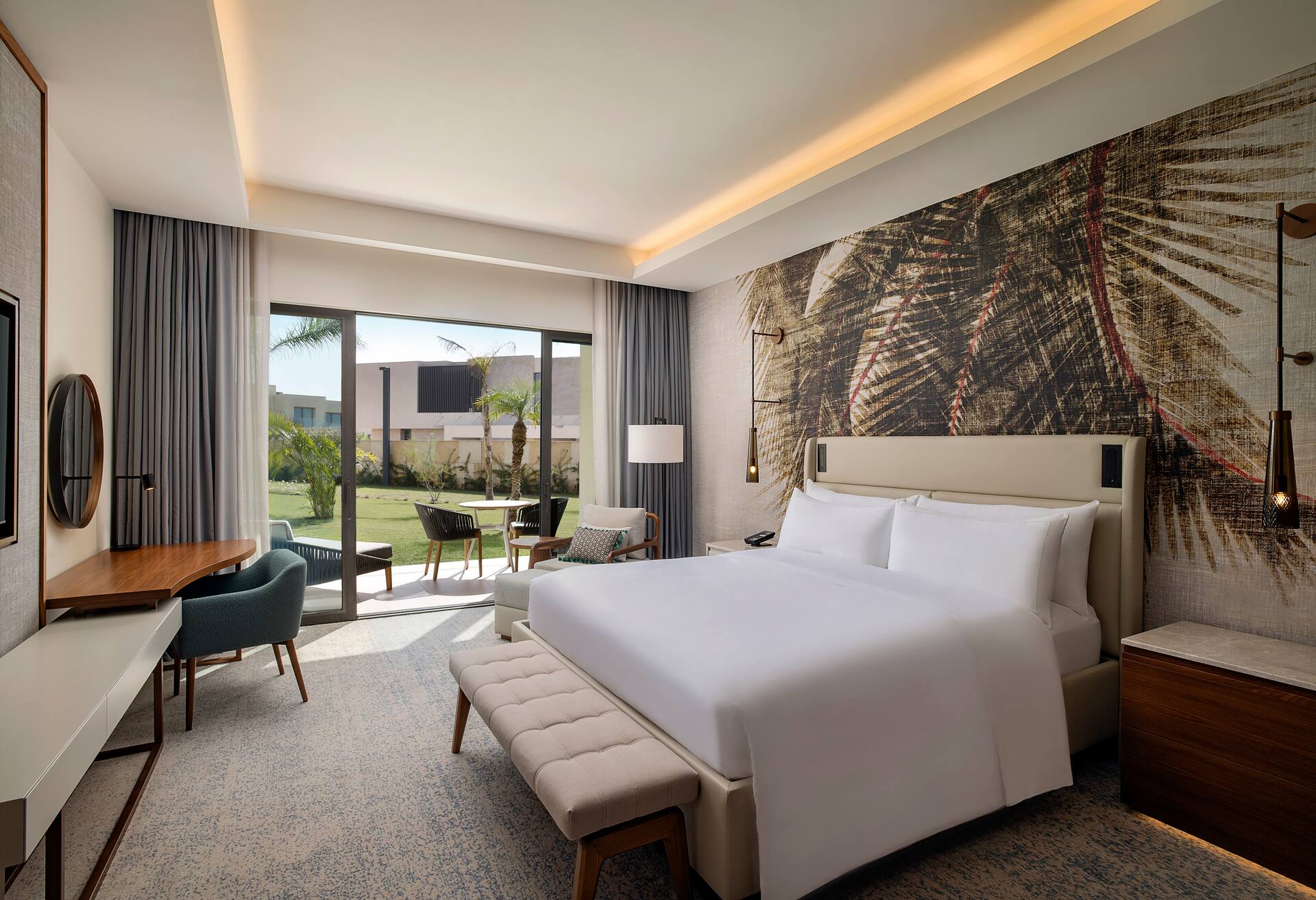 King Deluxe Room with Garden View
