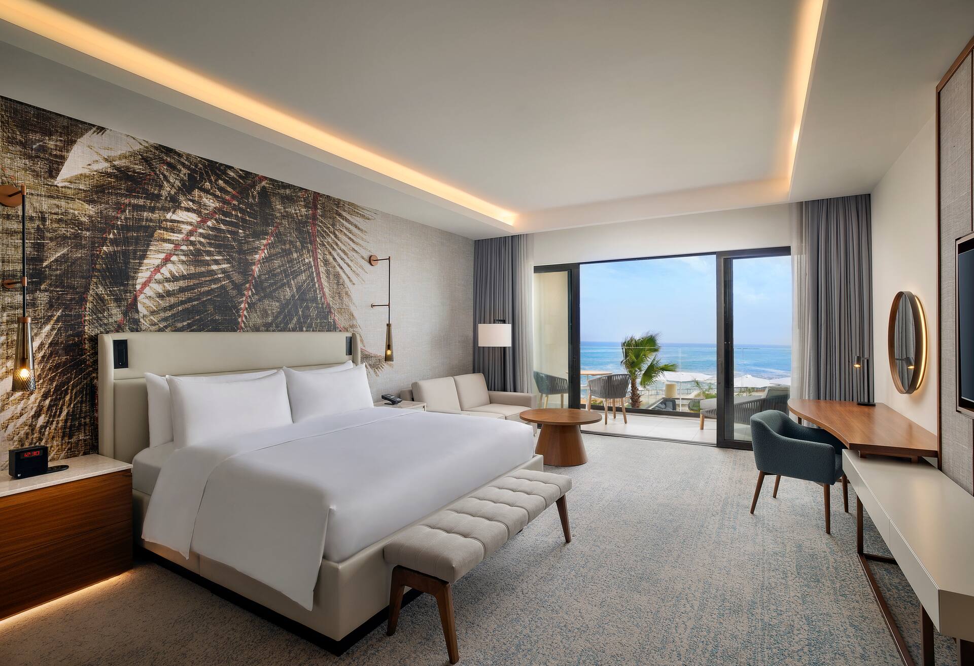 King Premier Room with Ocean View