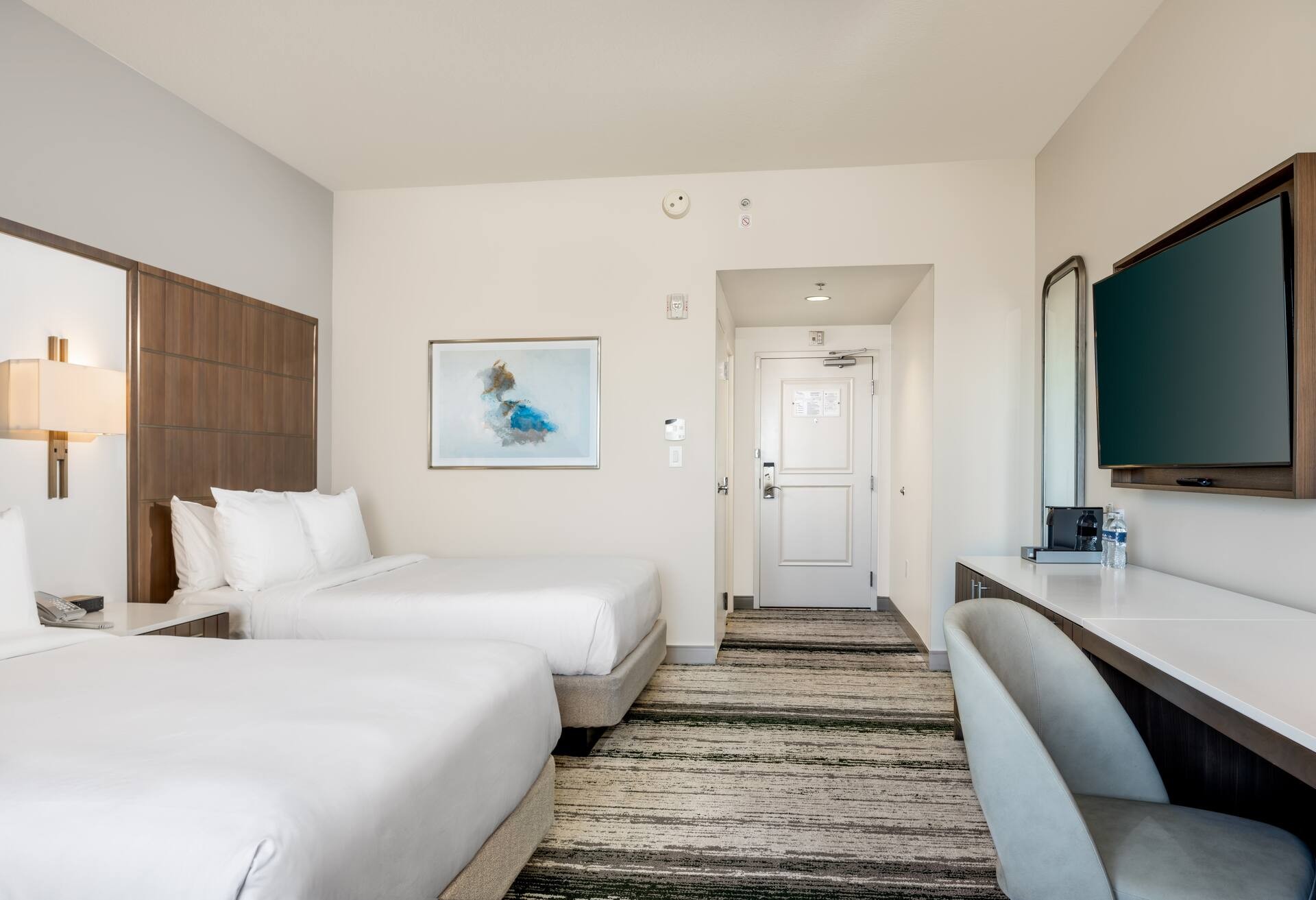 Queen Room with Two Queen Beds and Roll-In Shower - Mobility Access