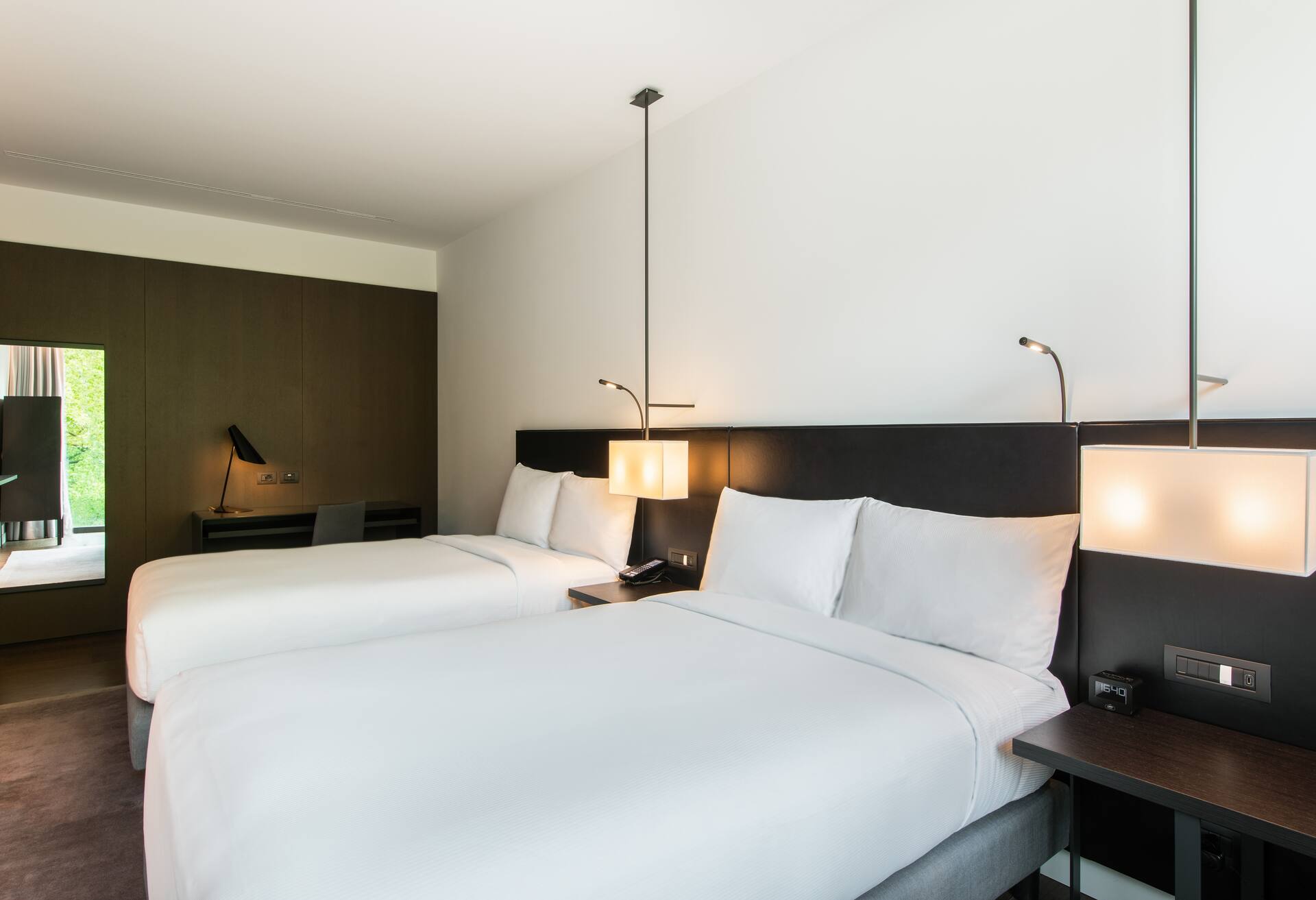 Twin Deluxe Room