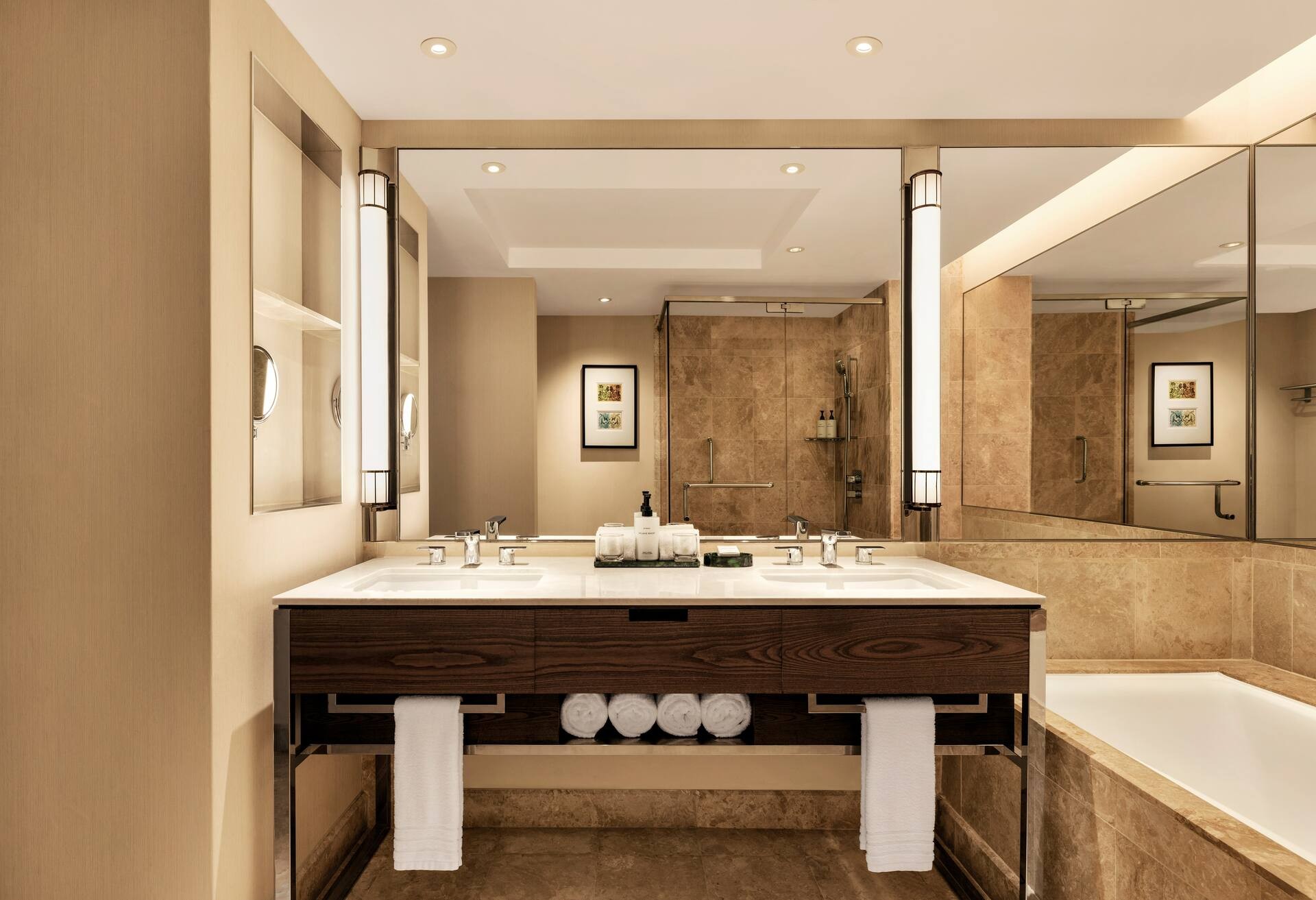 King Premium Room