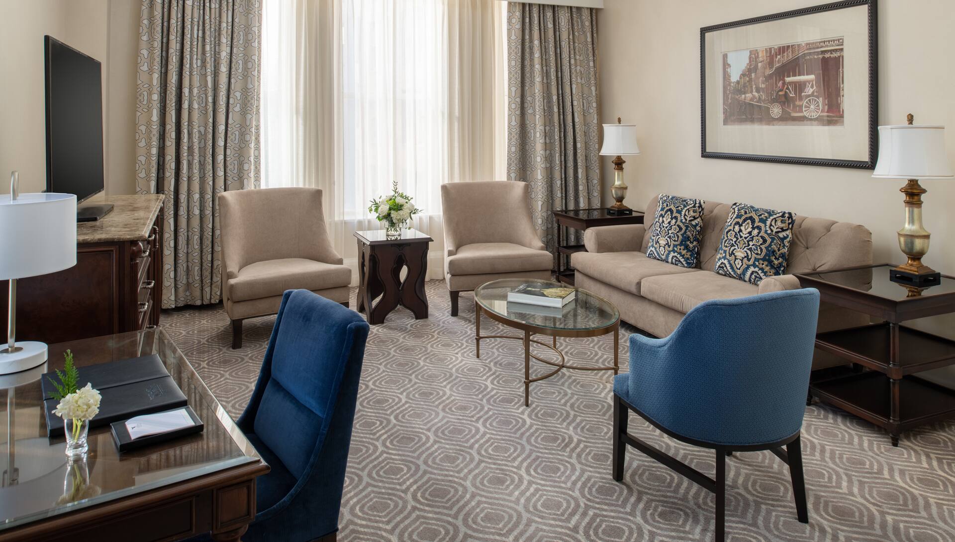 One King Bed Luxury Suite