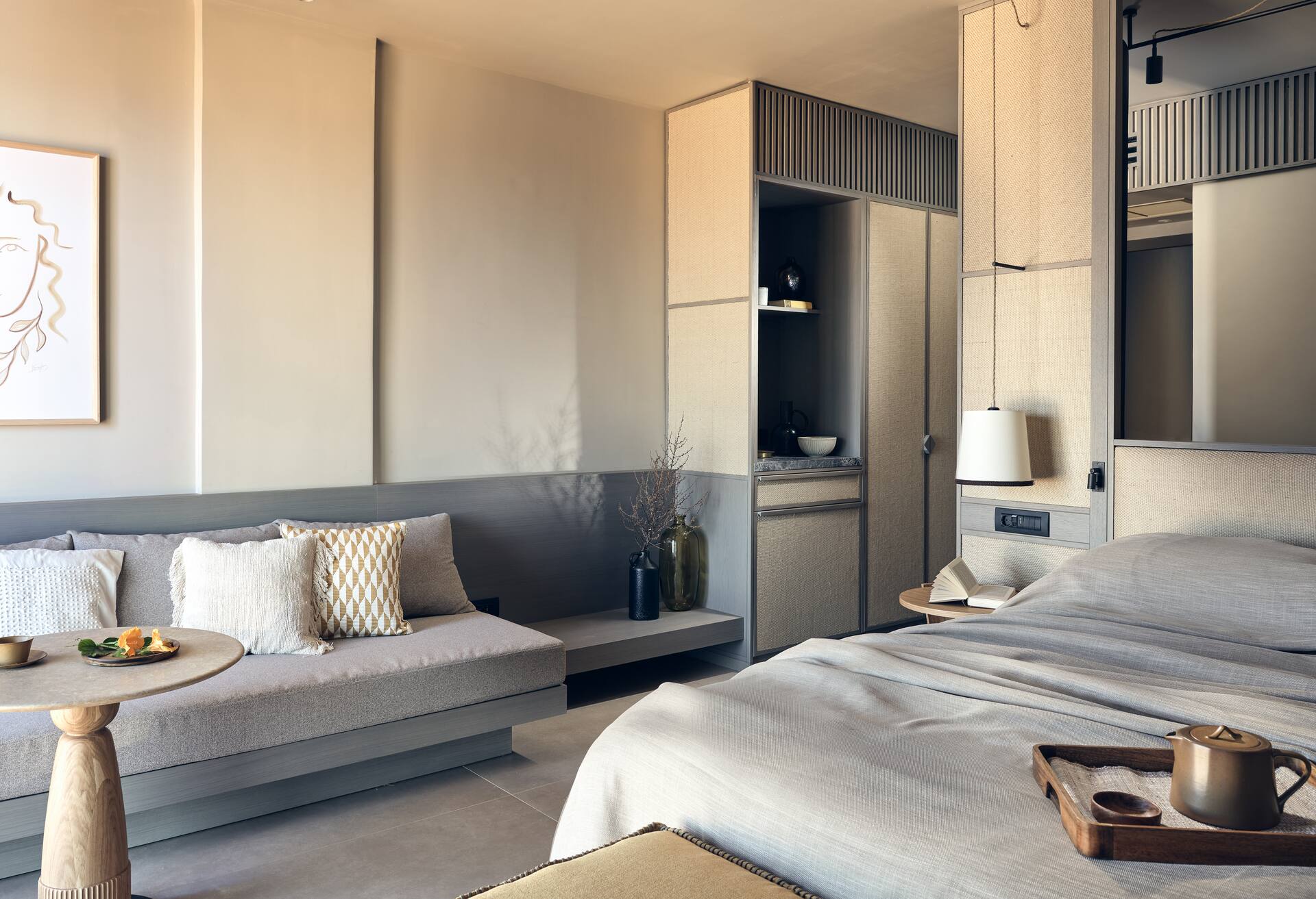 King Deluxe Room W/ Sea View and Private Pool