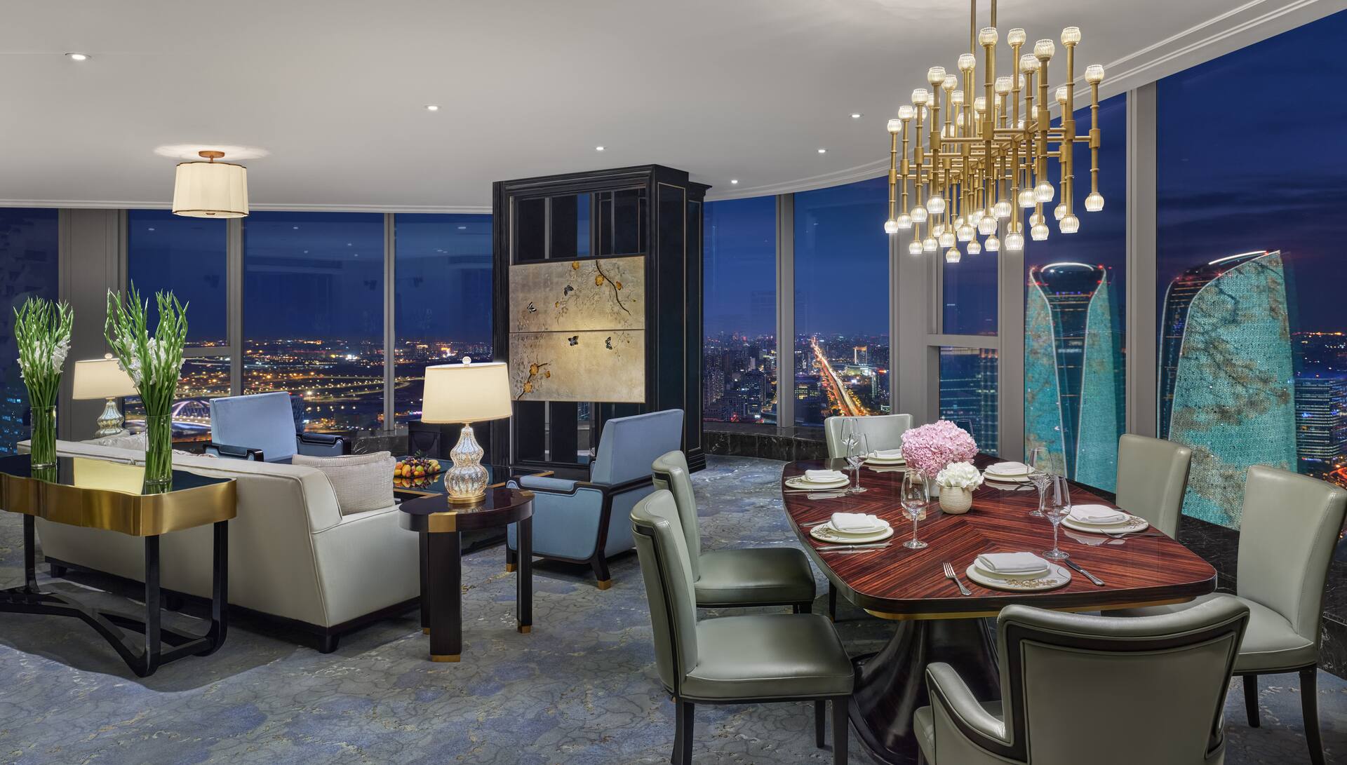 Two Bedroom Prestige Twin Tower View Suite