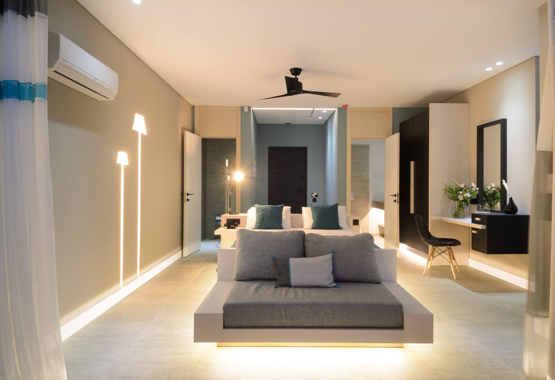 Queen Sapphire Zen Suite with Private Pool