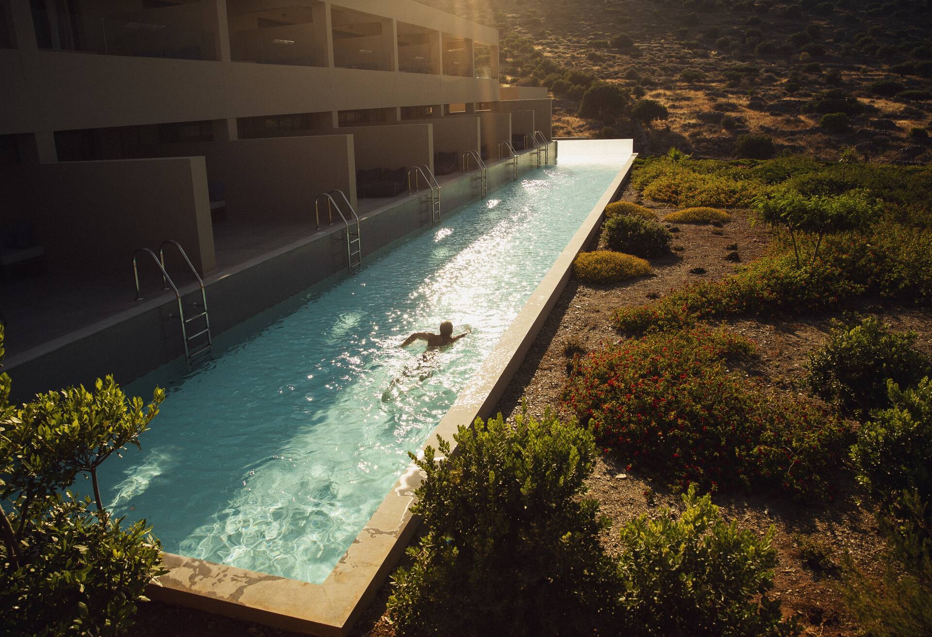 Queen Sapphire Zen Suite with Sharing Pool