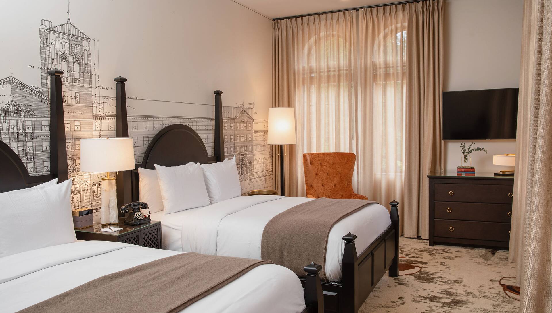 Lodge Double Queen