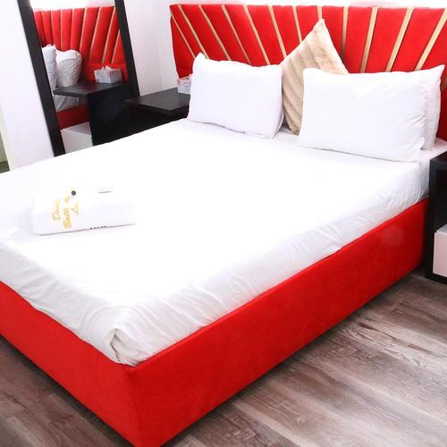 Arusha Standard Queen Room