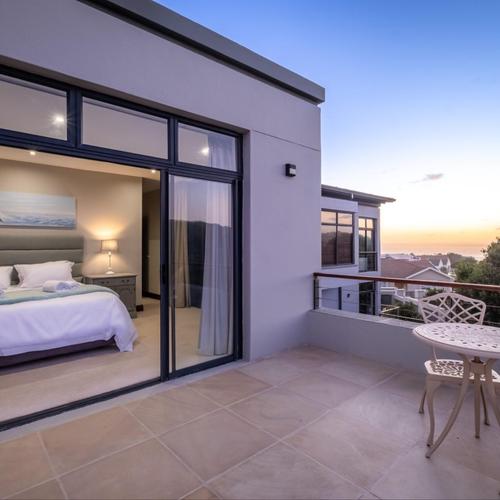 Mountain View Suite