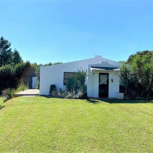Caversham Woods Cottage 2A