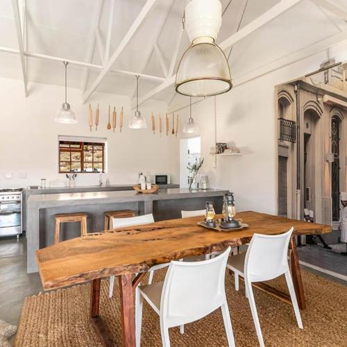 Luxury 4 Sleeper Gemsbok Cottage