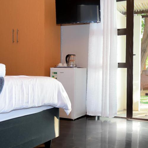 Luxury Queen Room 1