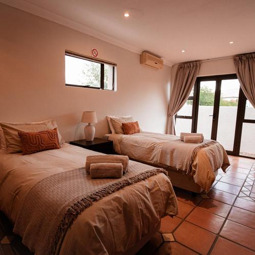 Deluxe Two Bedroom Apartment