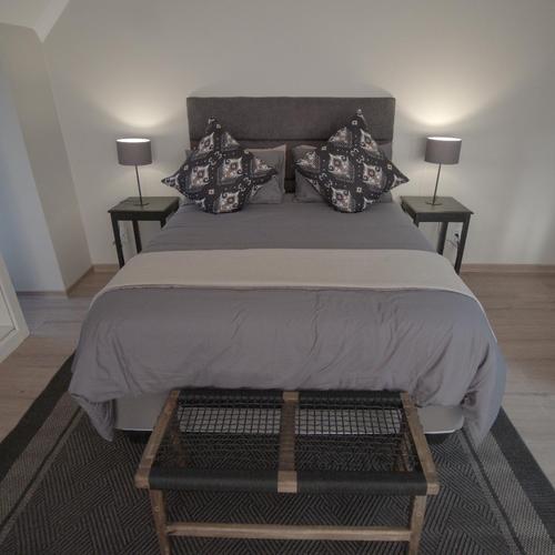 Luxury Queen Suite