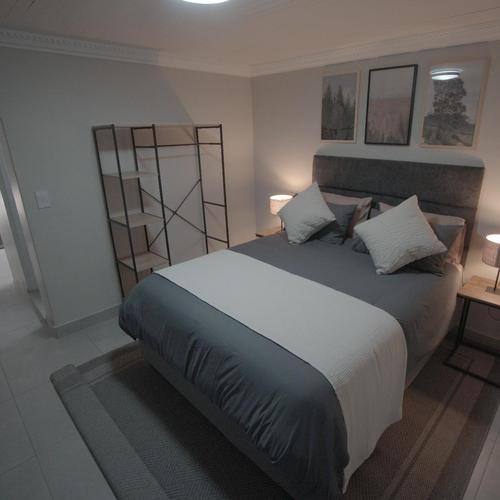Deluxe Self-catering Suite