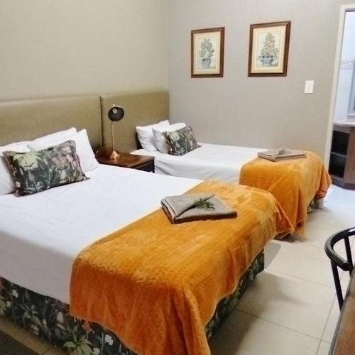 Deluxe Family Room
