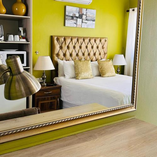 Deluxe Double room with Shower