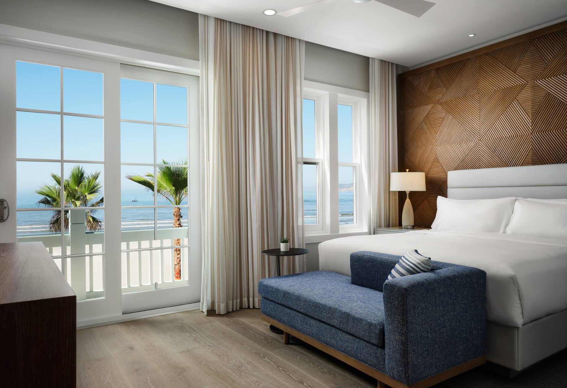 2 Bedroom Oceanview Villa Loft  Mobility Accessible with Roll-in Shower thumbnail 6