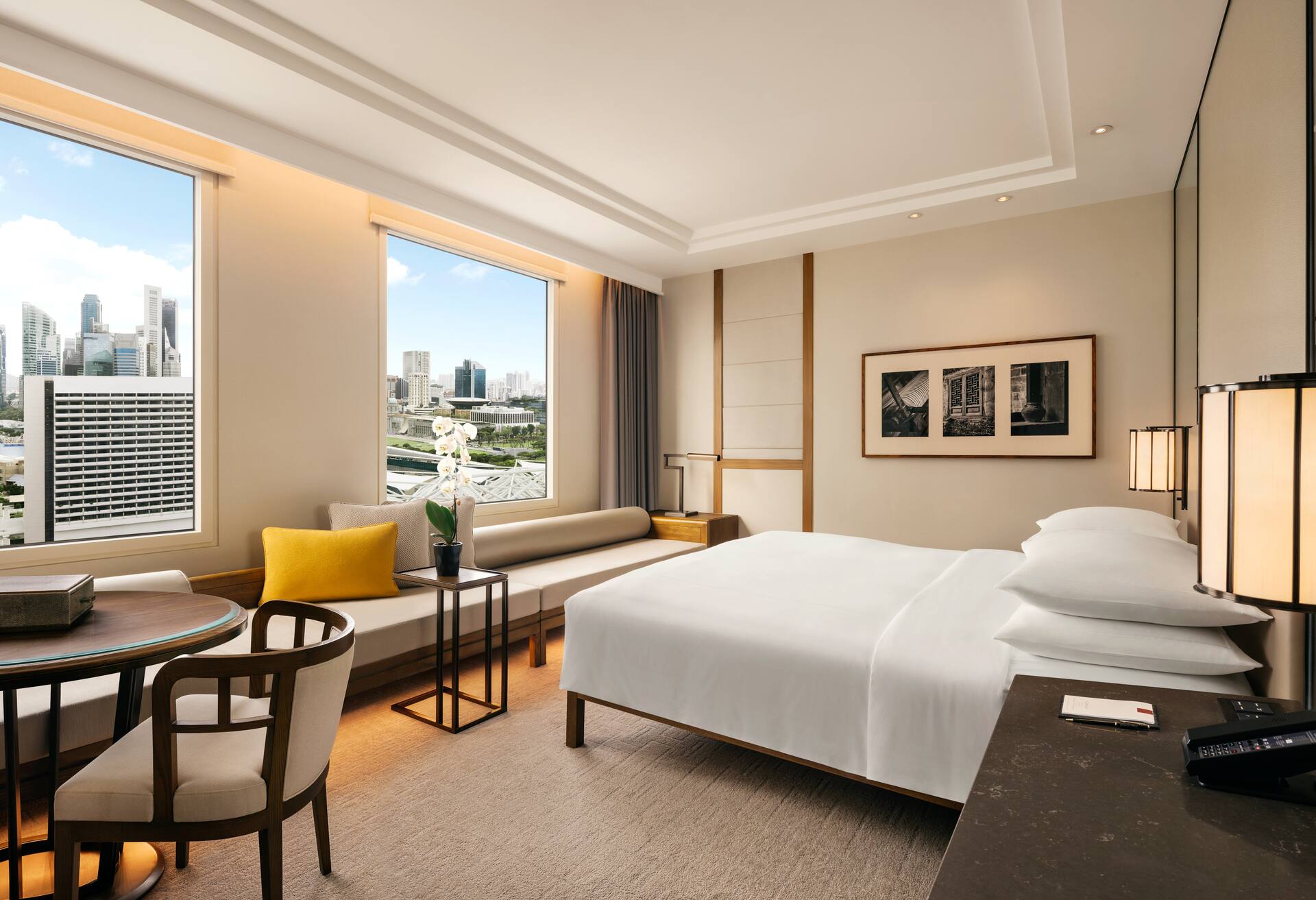 King Premium Corner Room
