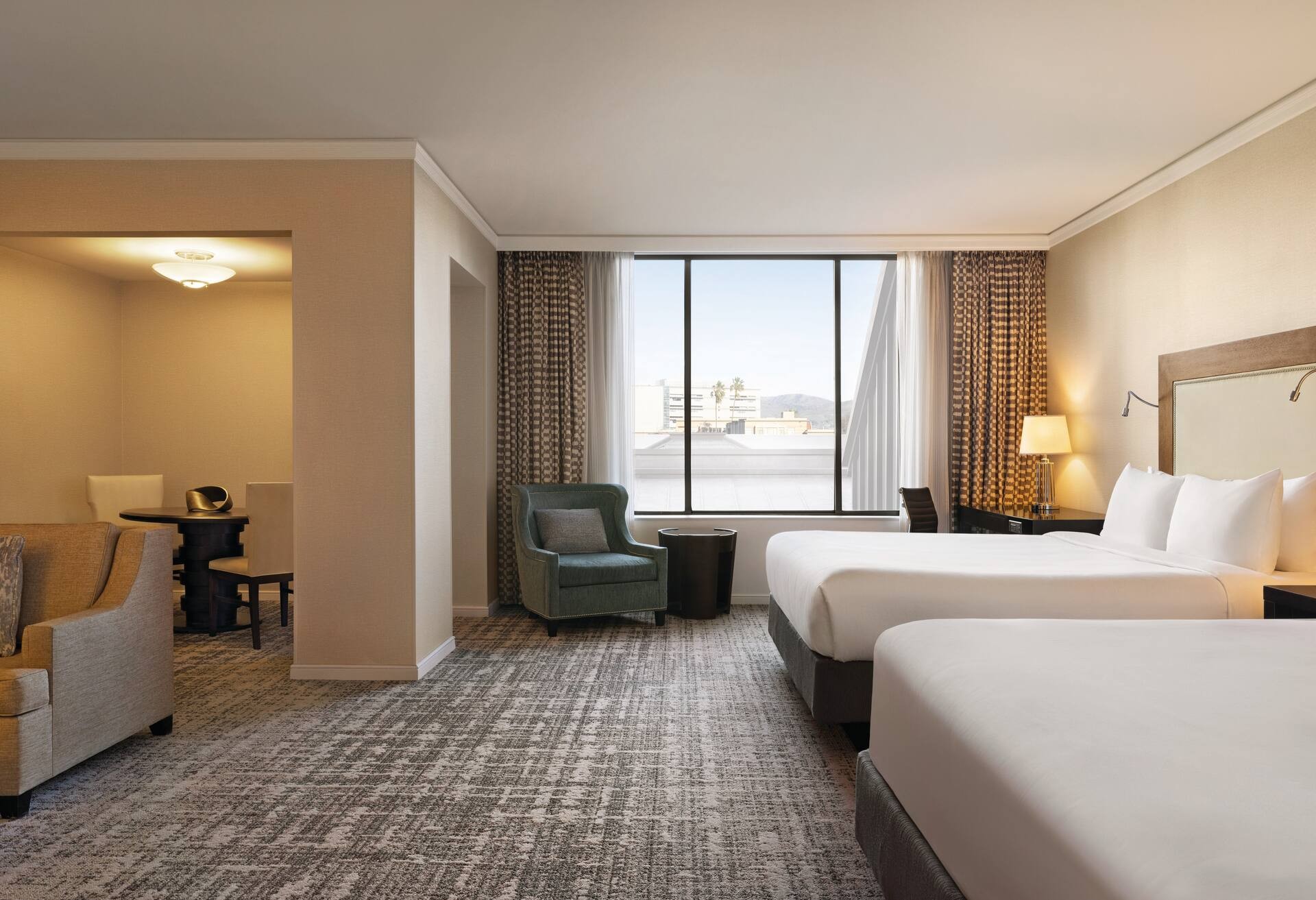 2 Queen Beds Junior Suite