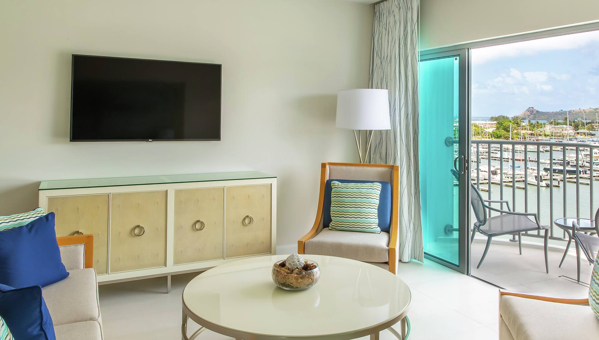One Bedroom Captain Suite