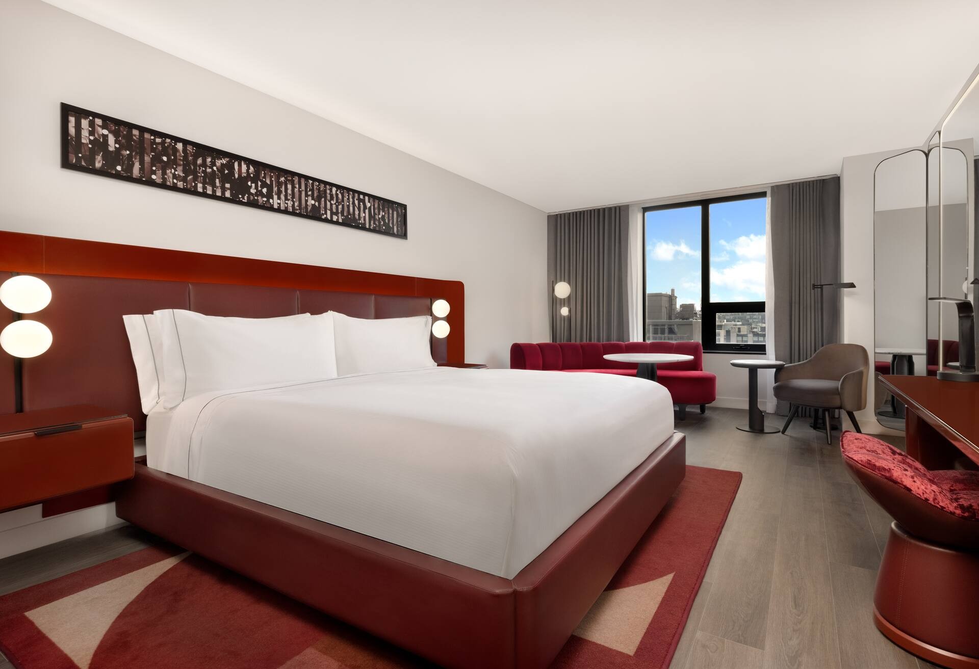 1 King Bed Corner Room