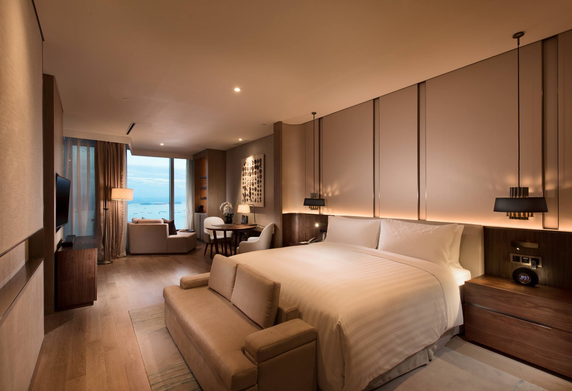 Deluxe Seaview Studio Suite-lounge Access