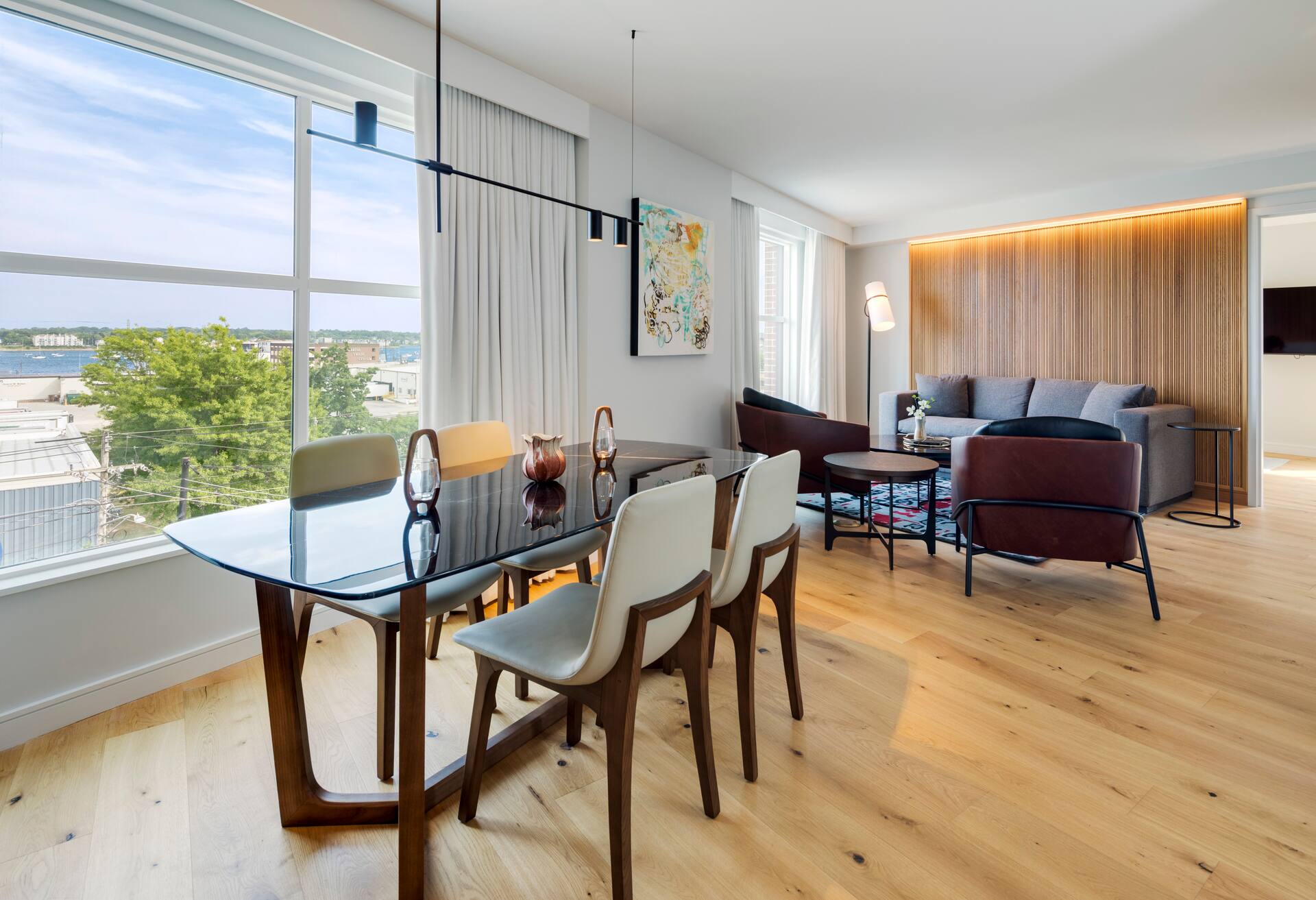 Presidential One-bdrm 1 King Waterfront Suite