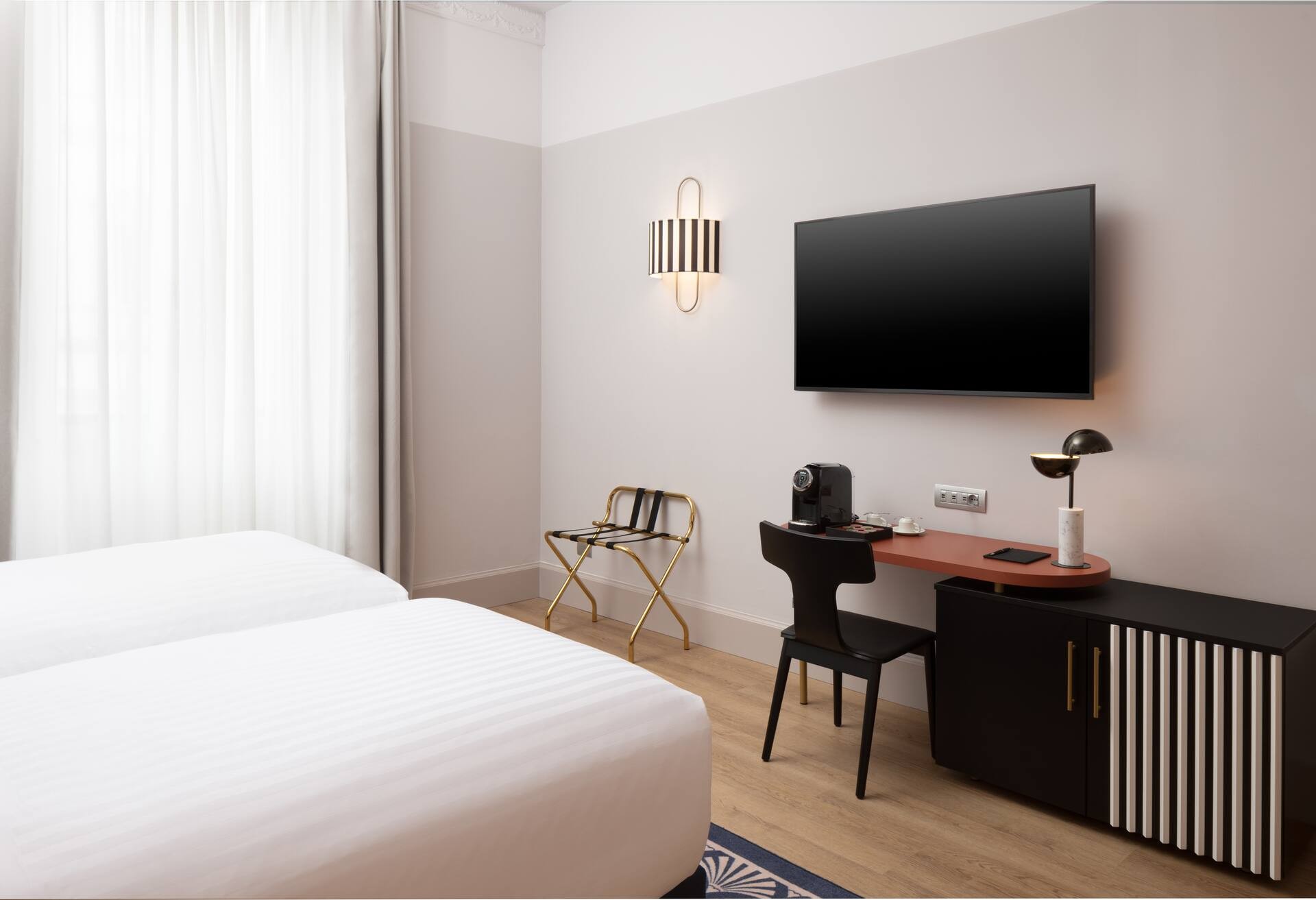 Twin Deluxe Room