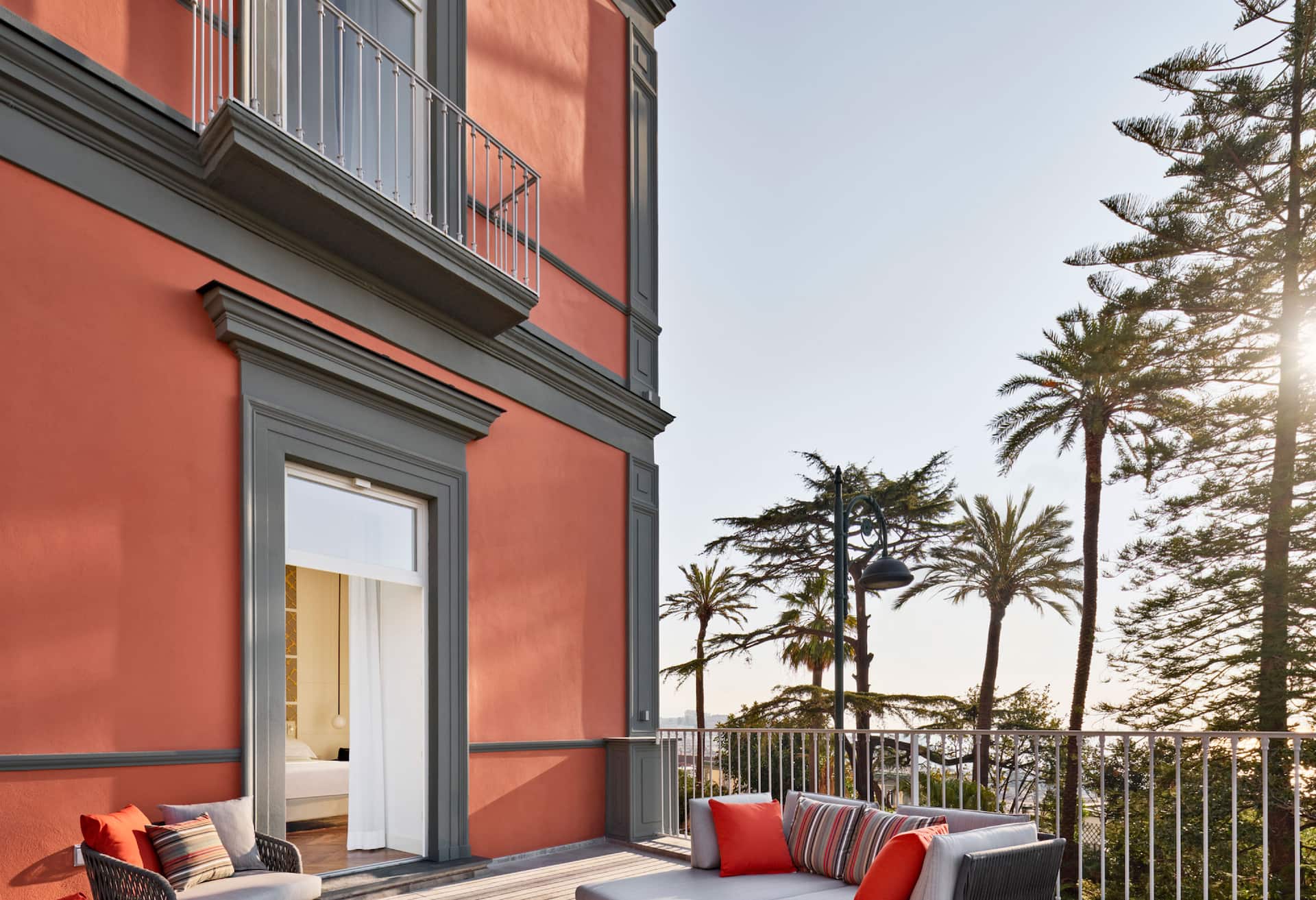 King Superior Guest Room with Terrace