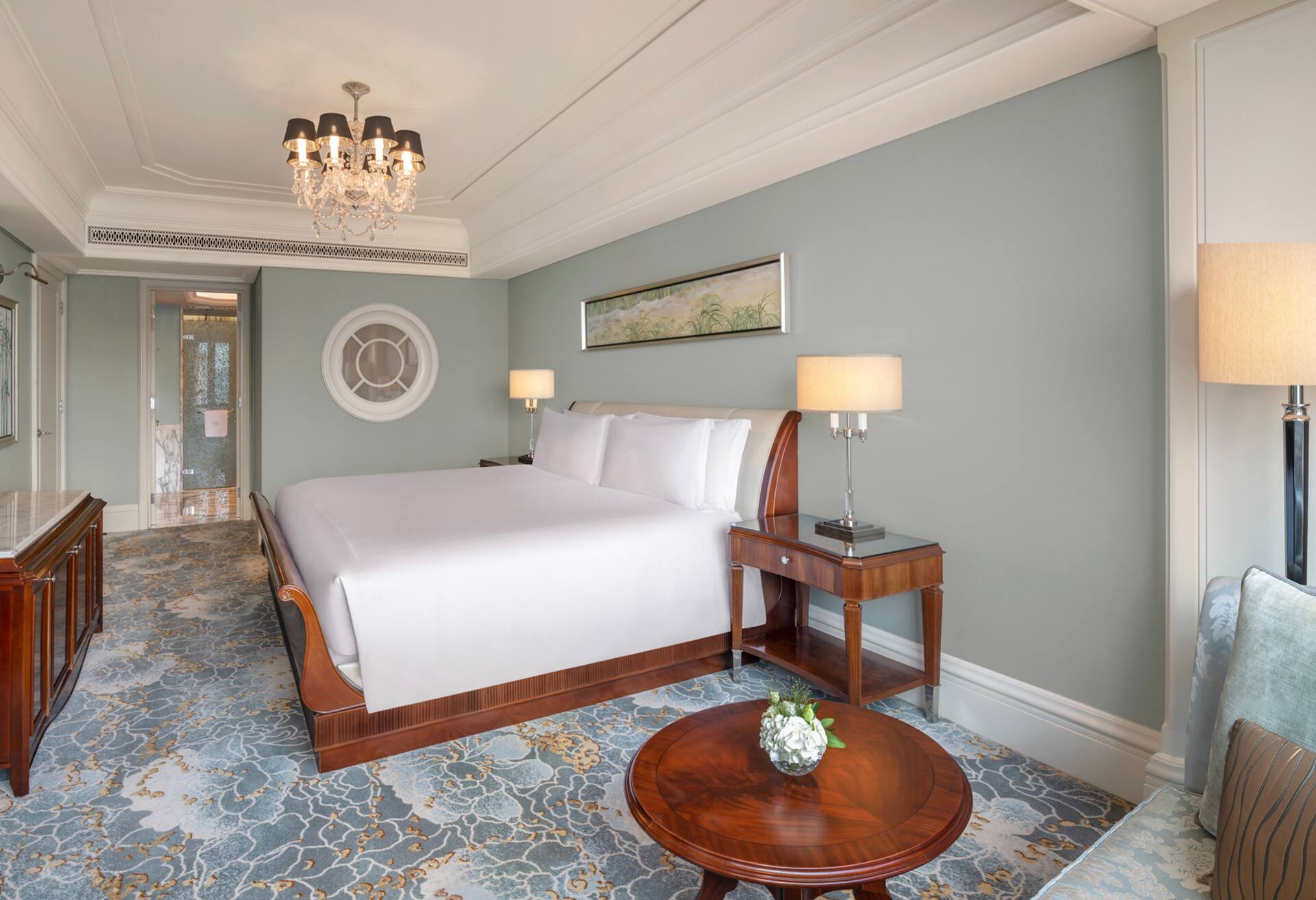 King Luxury Suite