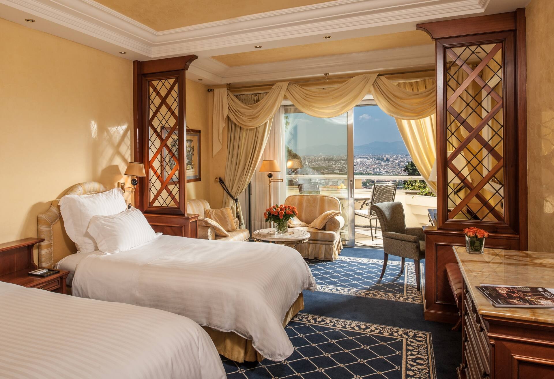 2 Twin Bed Premium Room with Rome View