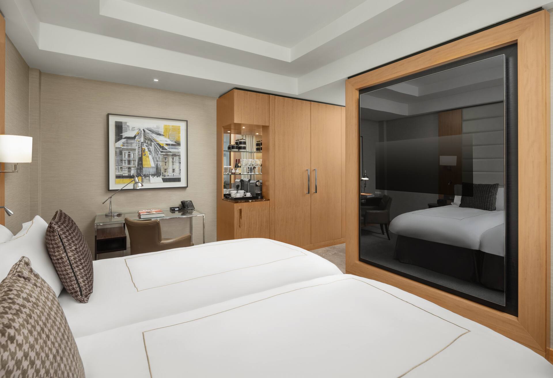 Twin Deluxe Room