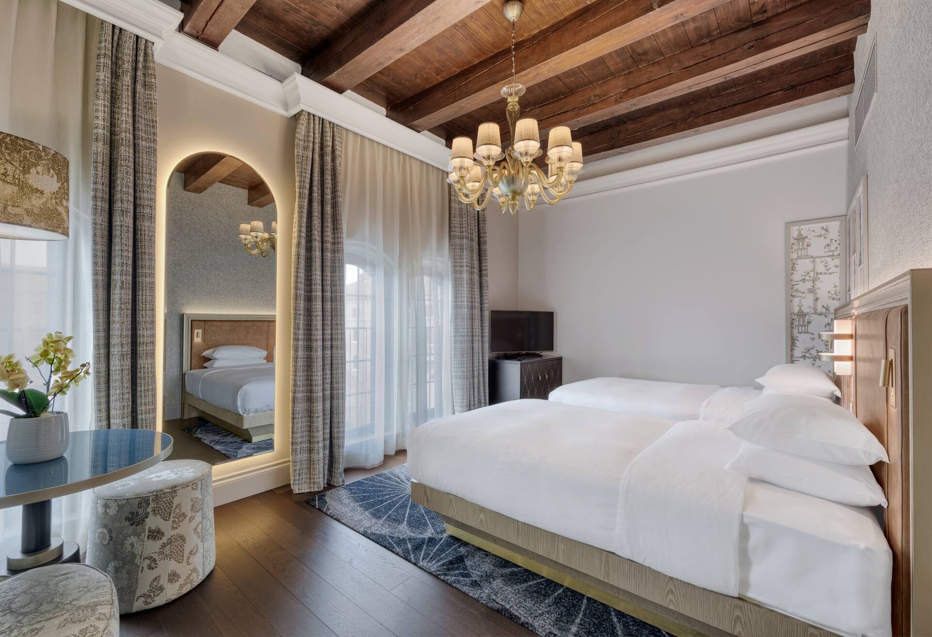 Twin Molino Executive Room