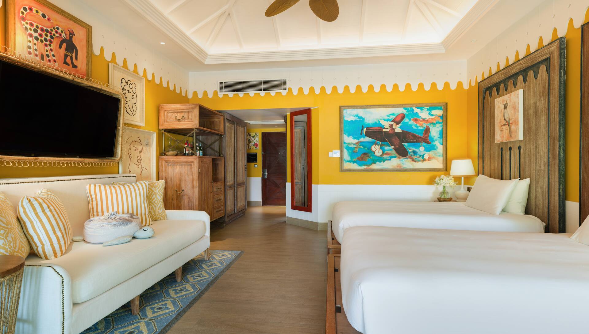2 Bedroom Family Beach Villa with Pool