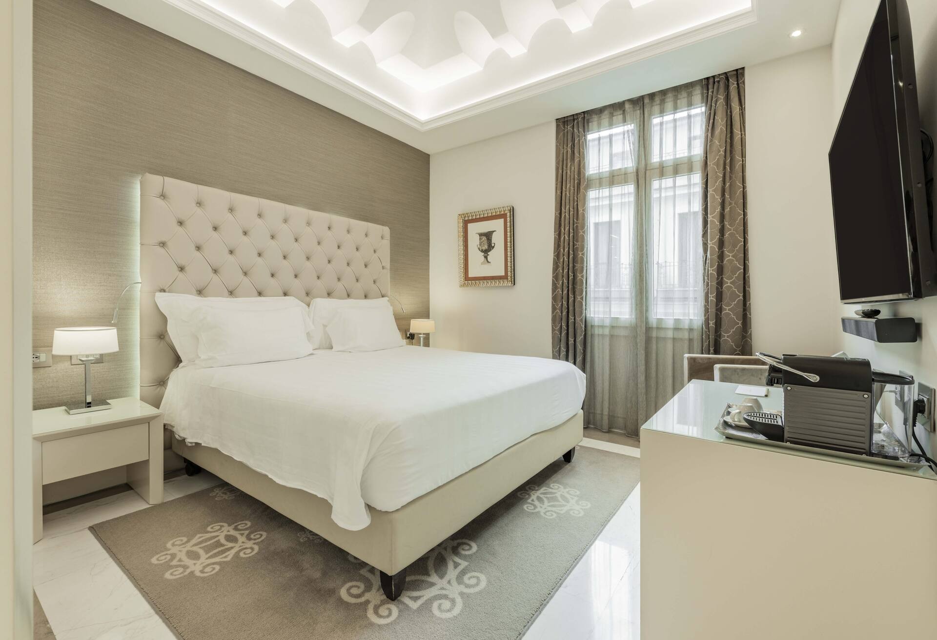 Two Bedroom Suite thumbnail 5