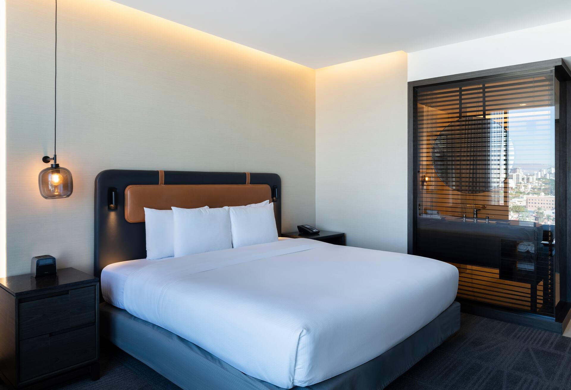 Presidential Suite, 1 Bedroom thumbnail 5