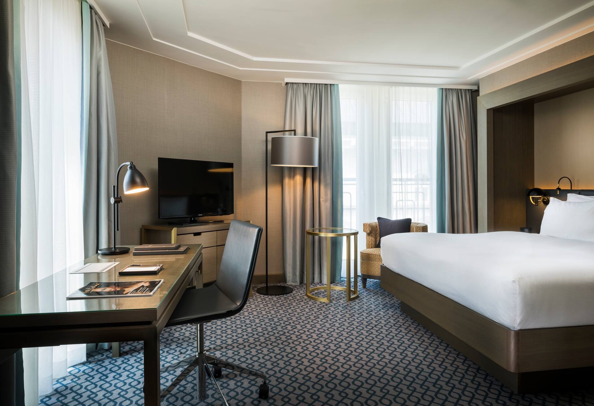 King Corner Room photo 1
