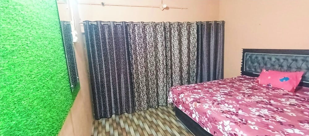 Deluxe Double Room, City View photo 3