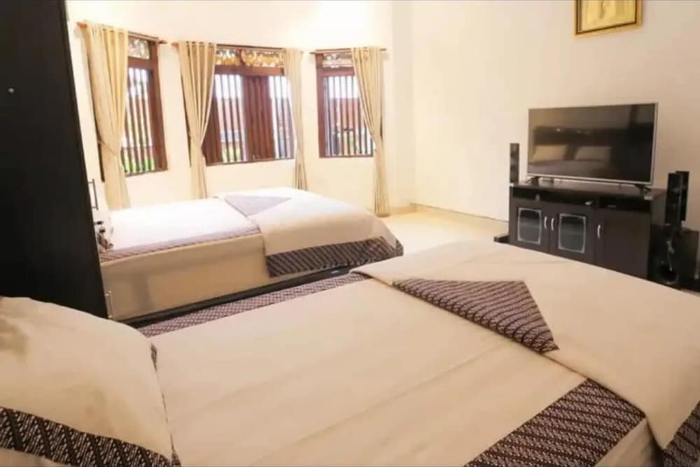 Deluxe Triple Room photo 1