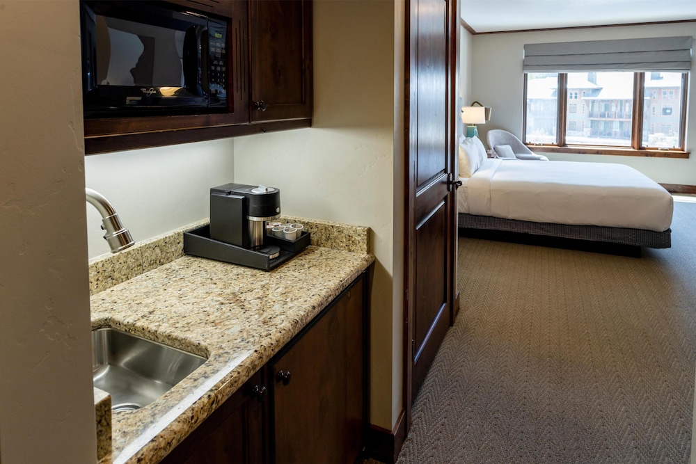 Luxe Ski-inOut w Summer Hiking Biking Access to Park City Resort. Enjoy Hyatt Centric amenities, Kuva 3
