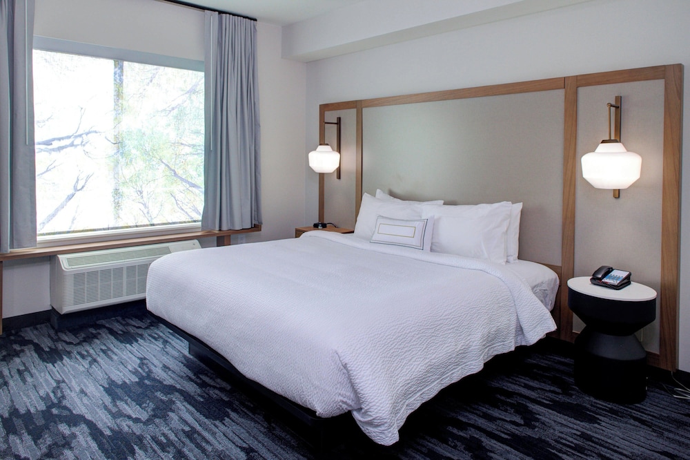 Room, 1 King Bed, Non Smoking photo 1
