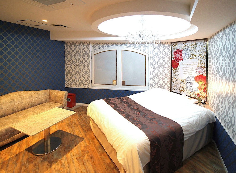 Standard Double Room, Smoking