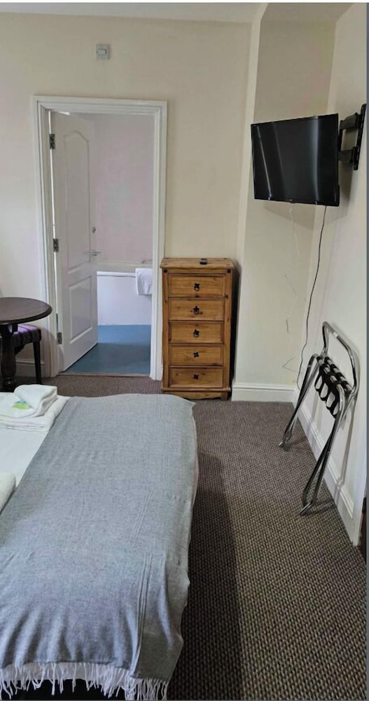 Double Room, 1 Double Bed, Bathtub photo 3