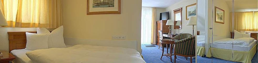 Classic Triple Room