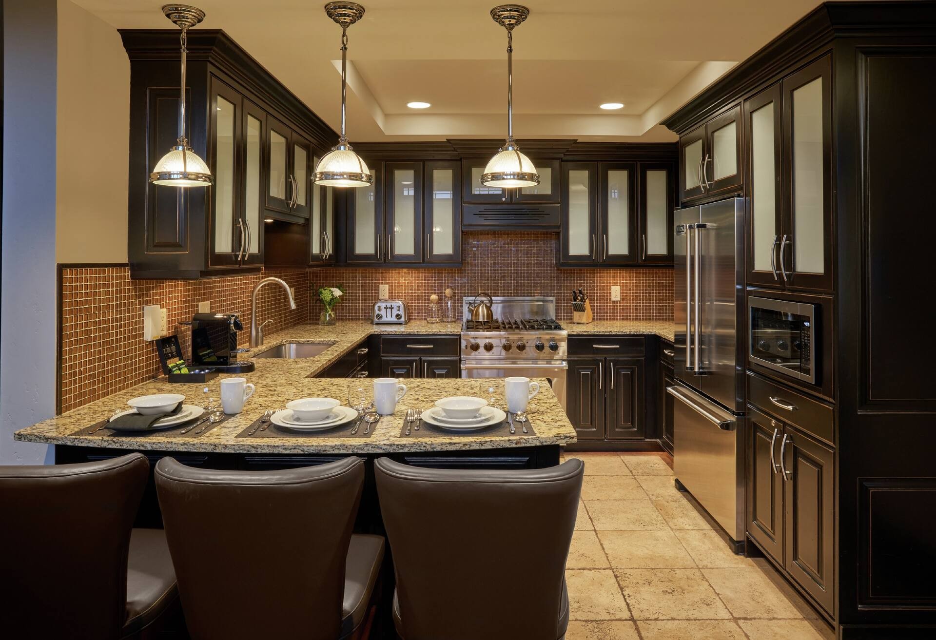 3 Bedroom Bi-level Residence photo 2