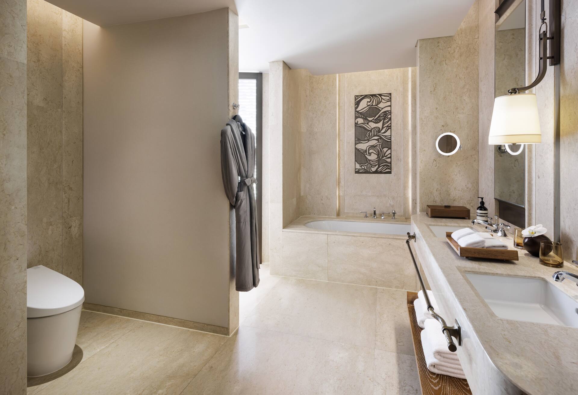 King Accessible Room
