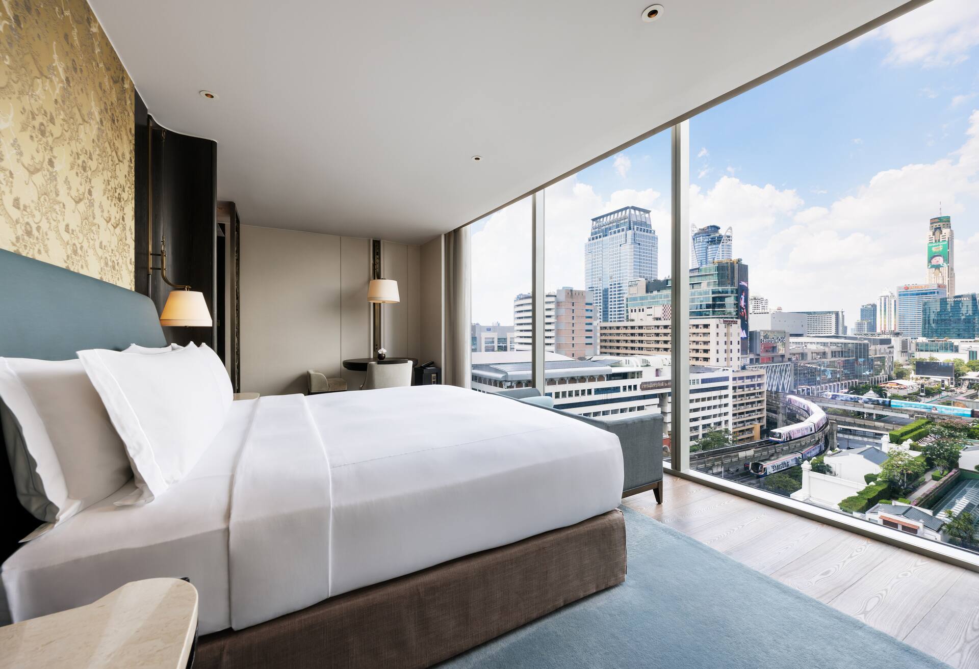King Two Bedroom Waldorf Suite