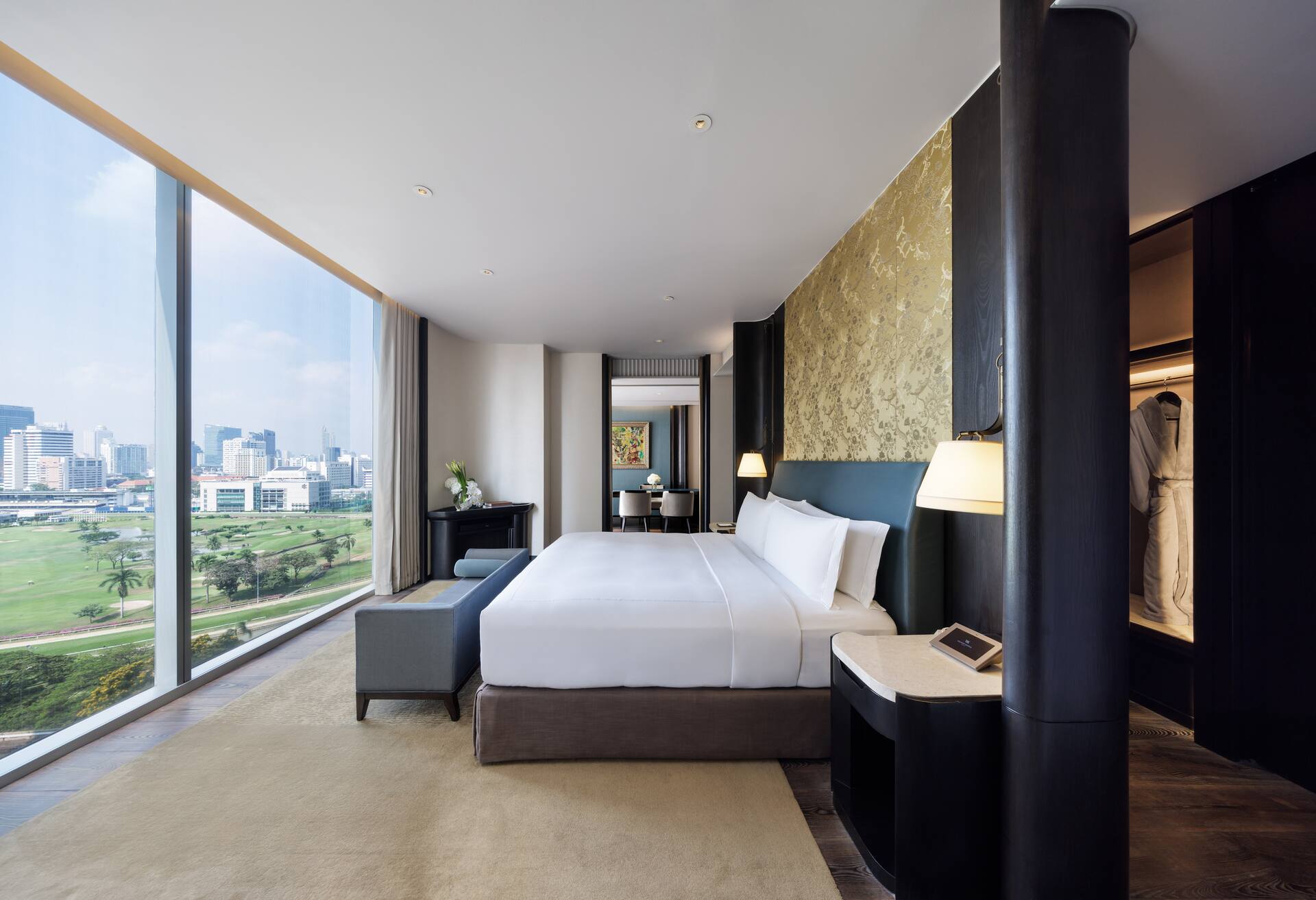 King Two Bedroom Royal Suite