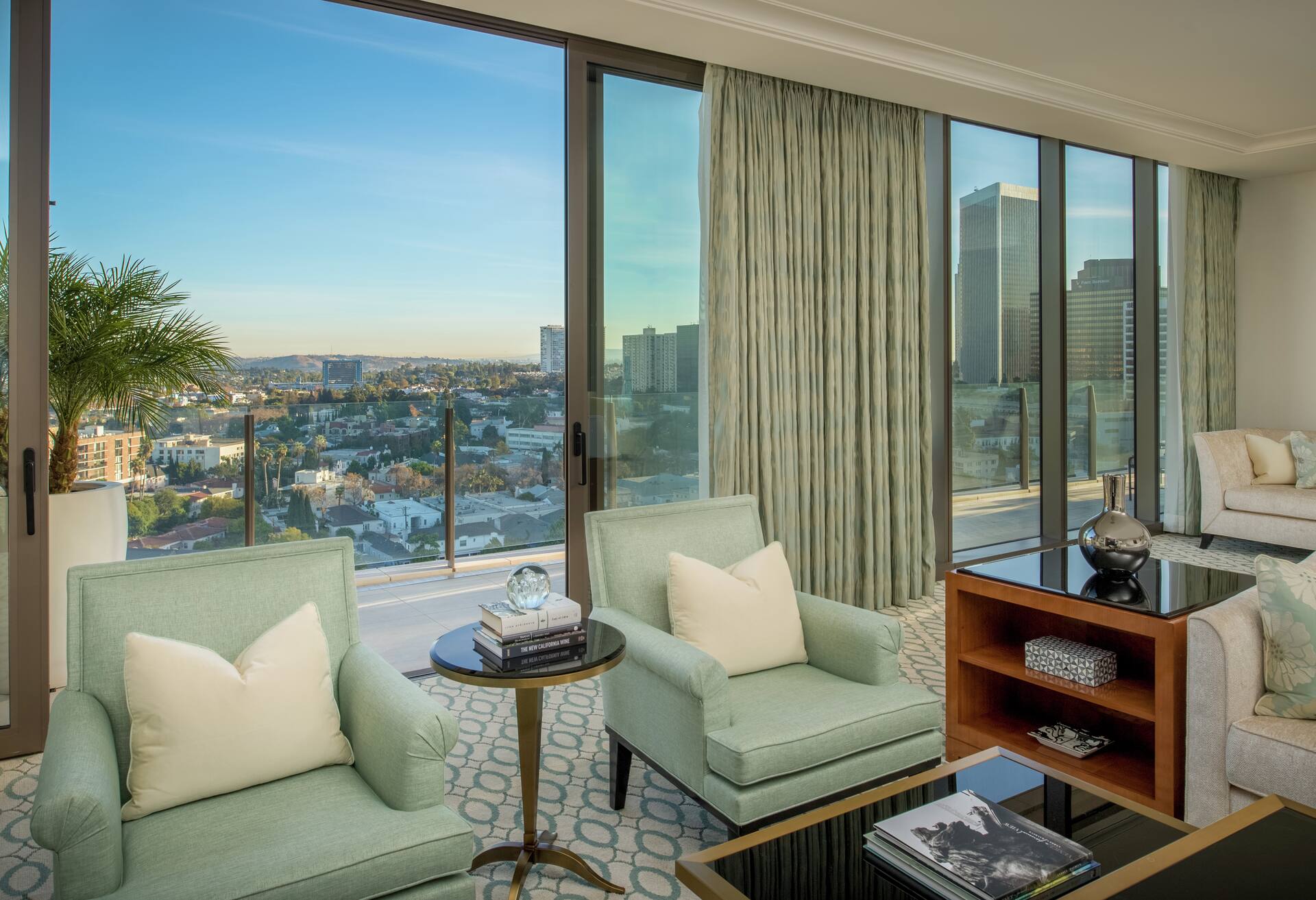 Governor Penthouse Suite